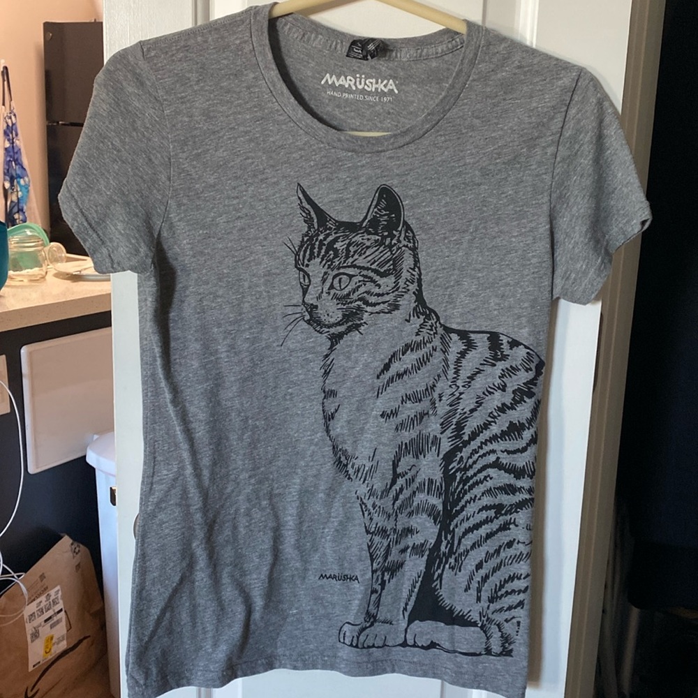 Cat t-shirt hand printed
